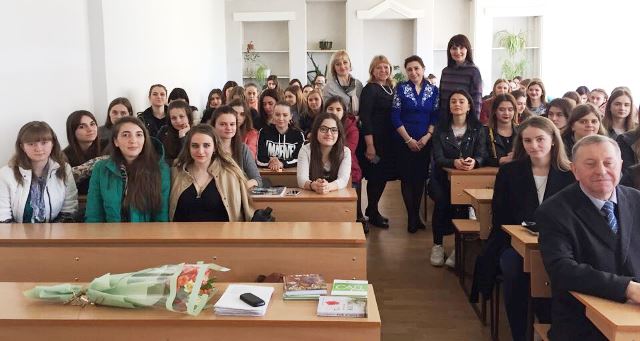 Літературні зустрічі на факультеті філології  і журналістики